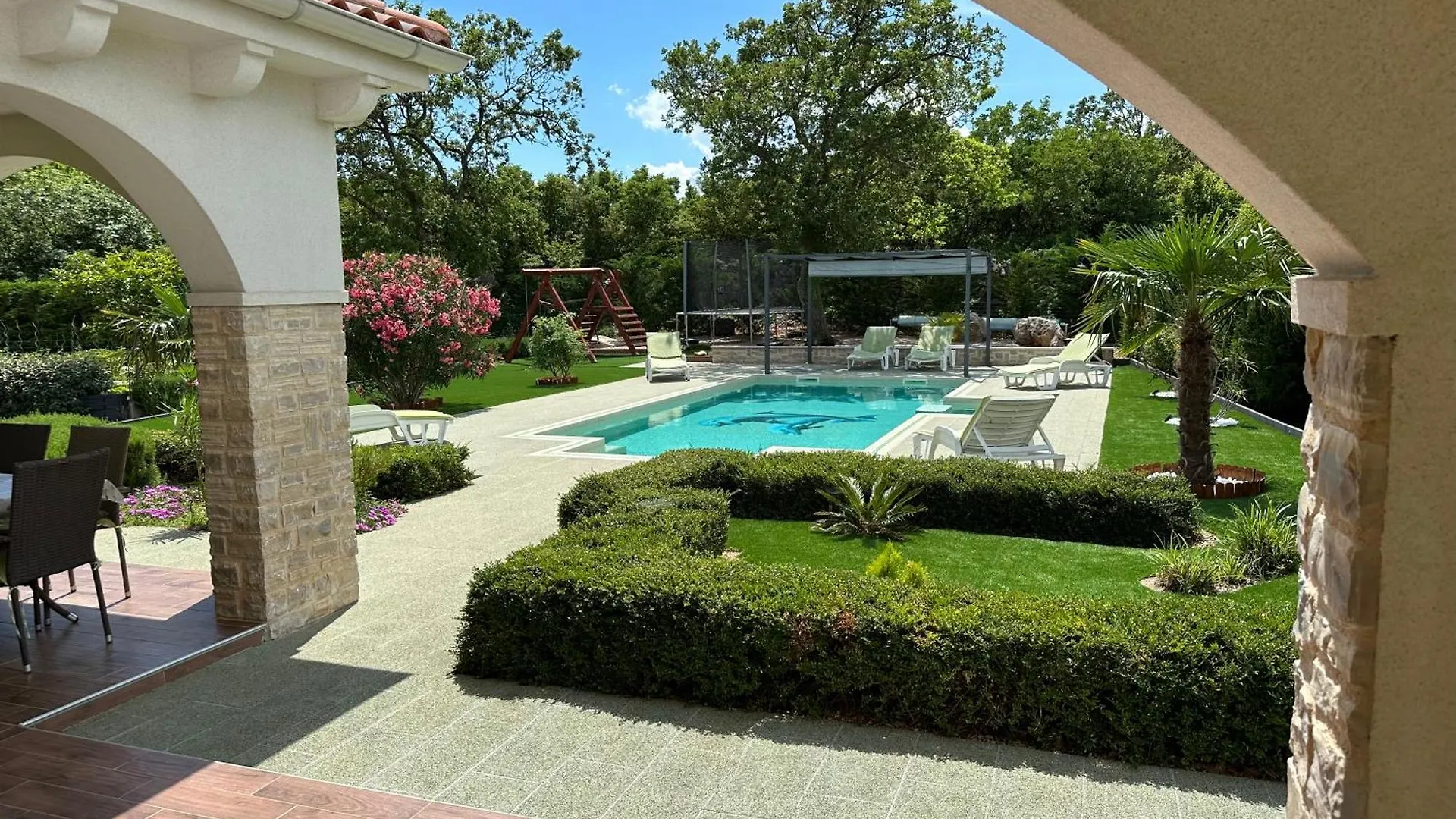 Villa Anna Kornic 0*,